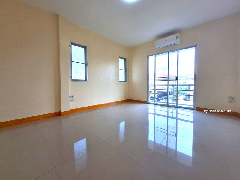 MH0001 ขายบ้าน วิวสวน บ้านกล้วย-ไทรน้อย ขนาด 55 ตร.วา บ้านสภาพดี พร้อมอยู่ ทำเลโดน หลังมุม