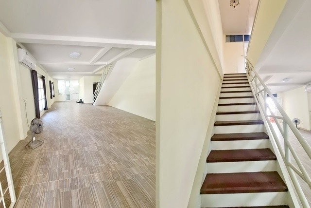 BTS อุดมสุข ให้เช่าทาวน์โฮมใหญ่มาก 2ชั้น  ปุณณวิถี 30-38 40ตรว. 230ตรม.  4นอน 3น้ำ 3จอดรถ 3แอร์