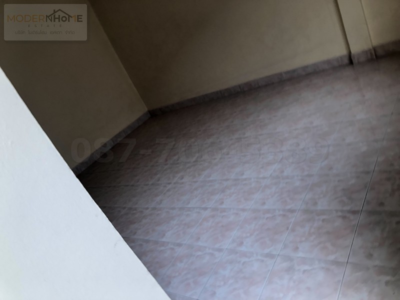 MH66044 ขายทาวน์เฮ้าส์ 2 ชั้น 17 ตารางวา หมู่บ้านรินทร์ทอง ถนนรามคำแหง แขวงมีนบุรี เขตมีนบุรี กรุงเทพมหานคร