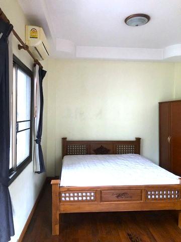 ให้เช่าทาวส์โฮม 3 ชั้น ซอยวิภาวดี 28 ย่าน วิภาวดี ใกล้ BTS 5 แยกลาดพร้าว ใกล้โรงเรียนหอวัง