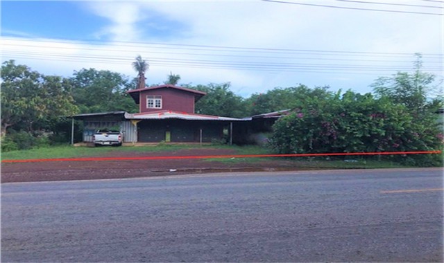 รายละเอียดเพิ่มเติมCode ID :   PKK02-12973ราคาขาย       2,304,000 บาท- ขนาดพื้นที่ :  1,104 ตร.ว (2 ไร่ / 3 งาน / 4 ตร.ว)- พื้นที่ใช้สอย :  217 ตร.ม- จำนวนห้อง :   1 ห้องนอน 1 ห้องน้ำ- จอดรถ :     1-2 คัน- บ้านครึ่งตึกครึ่งไม้ :     2 ชั้น- บ้านครึ่งตึกครึ่งไม้หันทางทิศ :- อายุอาคาร :    12 ปีพิกัดทรัพย์ :     https://maps.app.goo.gl/JFUtrWFJ2r9FwhXE8สถานที่ใกล้เคียง- ใกล้วัดศรีประชาวนาราม - ใกล้โรงพยาบาลส่งเสริมสุขภาพตำบลบ้านบะหว้า- ใกล้วัดบ้านบะยาวน้อ�