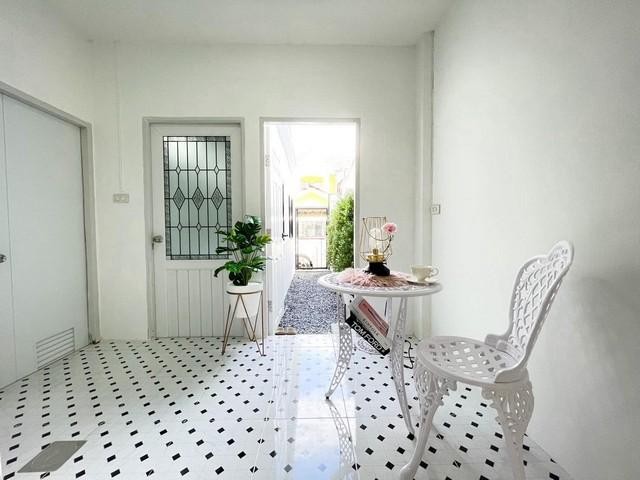 PB3549 ขายทาวน์โฮม 3 ชั้น ซอยสายไหม 34 หมู่บ้านชลดดา ใกล้ ตลาดเอซีสายไหม เดินทางสะดวก โครงการติดถนนสายไหม