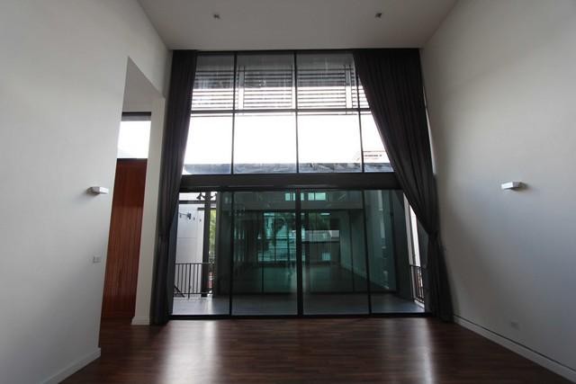 PB3545 ให้เช่าโฮมออฟฟิศ 4ชั้น ถนนประชาอุทิศ ซอยสหการประมูล โครงการ THE PENTAS RATCHADA-RAMA 9