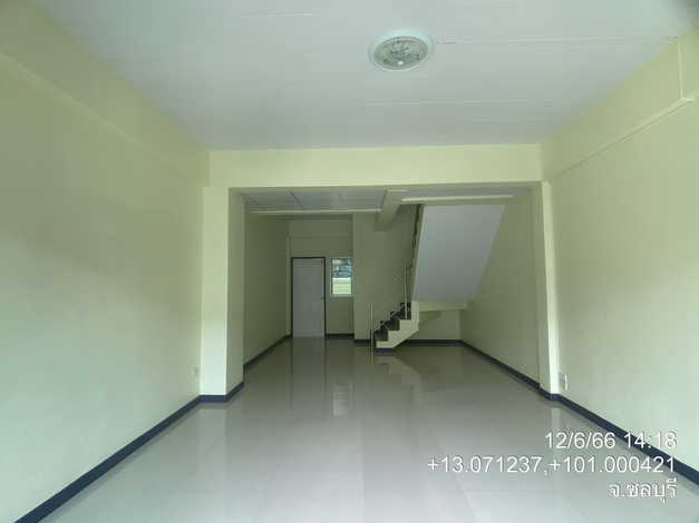 ขายทาวน์เฮ้าส์ หมู่บ้าน เดอะ เน็กซ์ ทาวน์โฮม ศรีราชา (ซอย 5)