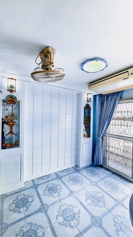 vายด่วนๆ คอนโด ตวันนาเรสซิเดนซ์2 ใกล้ MRTลาดพร้าว BTS SRTหมอชิดใหม่ รีโนเวทใหม่ทั้งห้อง