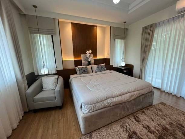 พูลวิลล่าทำเลดี โซนหางดง ขาย 16,140,000 บาท 190.75 ตรว. 4 นอน 5 น้ำ บ้านขนาดใหญ่​ บรรยายกาศที่สงบเงียบ สัมผัสการพักผ่อน อย่างได้เต็มที่