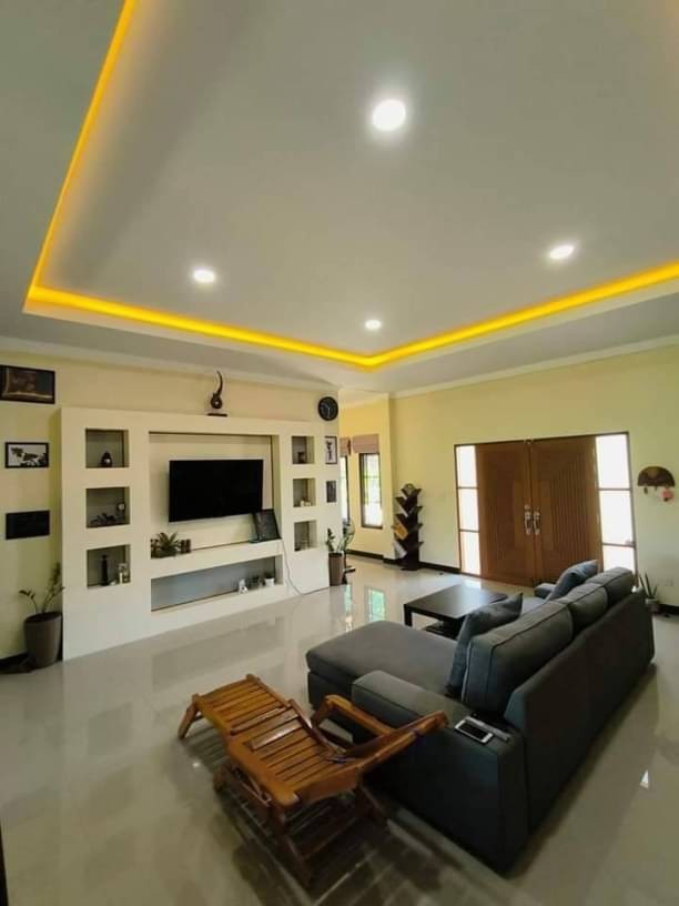 โซนลำพูน ขาย 5.5 ล้าน เนื้อที่ 1 ไ ร่ 70 ตรว. #พร้อมเฟอร์นิเจอร์ เงียบสงบเป็นส่วนตัว ไม่ไกลจากแหล่งชุมชน น้ำไม่ท่วม มีรั้วรอบทุกด้าน