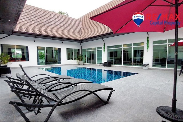 พูลวิลล่าส่วนตัว 6 ห้องนอนในห้วยใหญ่                 