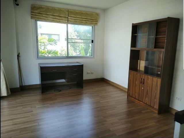 ให้เช่าทาวน์โฮม หลังมุมโครงการ  มาย เพลส อ่อนนุช 17 แยก16 จำนวน 3 ชั้น 60 ตร.วา พื้นที่ใช้สอย 158 ตรม. 3 ห้องนอน 3ห้องน้ำ