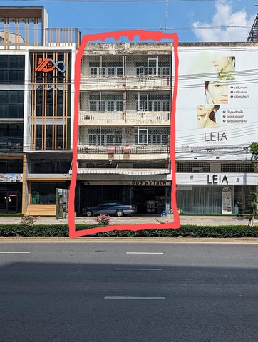 รหัส# TO882 ให้เช่าอาคารพาณิชย์ 4 ชั้นครึ่ง 2 คูหา ติดถนนใหญ่ ถนนสิรินธร ตรงข้ามห้างตั้งฮั่วเส็งธนบุรี ทำเลดีเดินทางสะดวกเหมาะค้าขาย ออฟฟิศ โชว์รูม คลินิก โกดังเก็บของ*** ราคาเช่า 80,000 บาท/เดือน (สัญญา 3 ปี) อาคารพาณิชย์ 4 ชั้นครึ่ง 2 คูหา ติดถนนใหญ่ ตรงข้าม ห้างตั้งฮั่วเส็ง - เนื้อที่ 67 ตารางวา- ชั้น 1 ลึก 24 เมตร ชั้น 2-4 ลึก 16 เมตร- เหมาะเป็นร้านค้า/โชว์รูม/ที่พักอาศัย/คลินิก/โก�