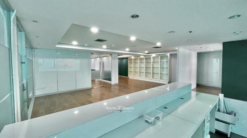 ให้เช่าพื้นที่สำนักงาน รัชดาภิเษก ชั้นสูง อยู่ทำงานได้ 24 ชม. จดทะเบียนบริษัทได้
