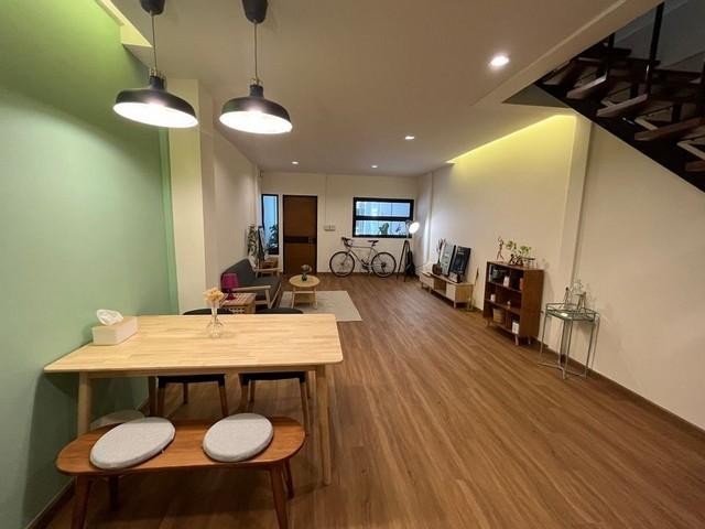 PB3556 ให้เช่าทาวน์เฮ้าส์ 2 ชั้น ซอย นวมินทร์ 149 ตกแต่งสวยพร้าวเข้าอยู่