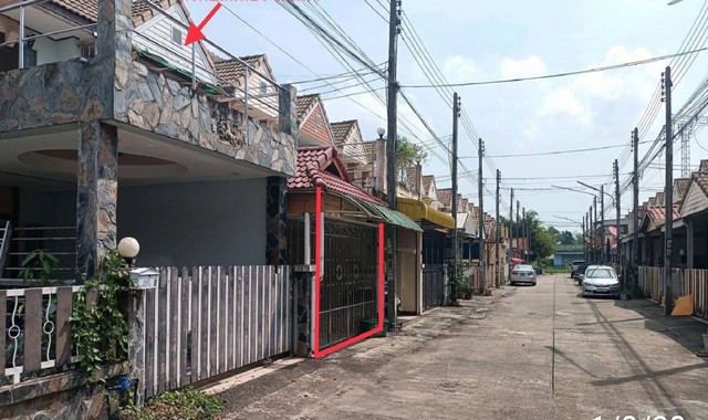 ขายทาวน์เฮ้าส์โครงการ นารายา สุราษฎร์ธานี อ.เมือง จ.สุราษฎร์ธานี PKK03-03365