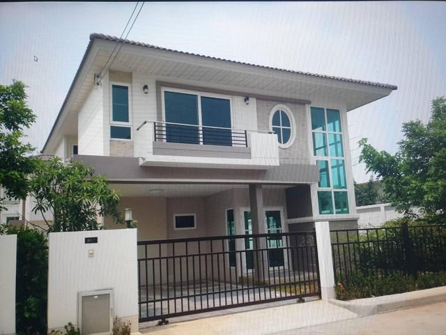 ขายบ้านเดี่ยว2ชั้น 56 ตร.ว หมู่บ้านศุภาลัยวิลล์วงแหวน-ลำลูกกาคลอง 5 หลังมุม ใกล้ทางด่วนราคาขาย 4,950,000 บาท ( โอนคนละครึ่ง )ที่ตั้ง ถนนลำลูกกา-คลอง 5 ตำบลบึงคำพร้อย อำเภอลำลูกกา จังหวัดปทุมธานีติดต่อ : คุณภัสพงณ์ 063-409-8164Line : deedaa23เนื้อที่ 56 ตารางวา พื้นที่ใช้สอย 171 ตารางเมตร จำนวน 2 ชั้น 3 ห้องนอน 3 ห้องน้ำ จอดรถ 2 คันมี 1 ห้องเก็บของใหญ่ 1 ห้องใต้บันได มีพื้นที่อเนกประสงค์ แถมแอร์ 5 �