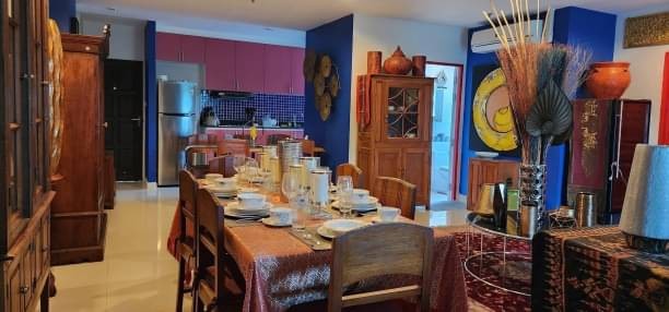 ขายด่วน 4 ล.เท่านั้น 128 ตร.ม. 2 นอน 2 น้ำ (ห้องเปล่า) เดอะคอนเวนชั่น คันคลอง ห้องมุม เพียง 5 นาที จาก นิมมาน มช. ติดถนนใหญ่ เดินทางสะดวก