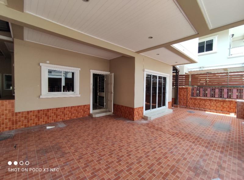 ให้เช่าบ้านเดี่ยว 2 ชั้น เนื้อที่ 44 ตารางวา 4 ห้องนอน 3 ห้องน้ำ  หมู่บ้านอิ่มอัมพร 2  ถนนราชพฤกษ์ ใกล้ BTS/MRT บางหว้า