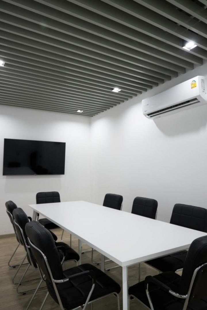 ให้เช่าสำนักงานออฟฟิศ ถ. รัชดาภิเษก ใกล้สถานี  MRT สุทธิสาร พื้นที่ใช้สอย 1000 ตารางเมตร