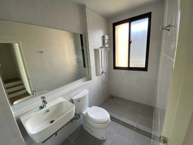 ให้เช่าทาวน์โฮม 3 ชั้น โครงการ บ้านกลางเมือง สุขุมวิท-อ่อนนุช ซอยอ่อนนุช 70-1 บ้านใหม่ เฟอร์ครบพร้อมอยู่