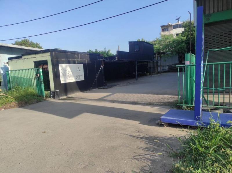 WH0577 ให้เช่าที่ดิน พร้อมสิ่งปลูกสร้างเนื้อที่ 371 ตารางวา ติดถนนบางนาตราด ใกล้สนามบินสุวรรณภูมิ าเช่า 85,000 บาท: ติดต่อ : คุณ เอก  :  061-241 4954   &   083-017 9463   : Line Id : eak2325: กดลิ้งค์เพื่อเเอดไลน์ครับ :  https://line.me/ti/p/A6pc3MToug     :  https://line.me/ti/p/OLEY0bJTsVราคาเช่า 85,000 บาทต่อเดือน ประกัน 2 เดือนจ่ายล่วงหน้า 1 เดือน สัญญาเช่า 1-3 ปีสถานที่ตั้ง ตำบลบางเสาธง อำเภอบางเสาธง สมุทรปราการ 10540 ให้เช่าที่ดิน พร้อมโครง ถนนบางนาตราด ก