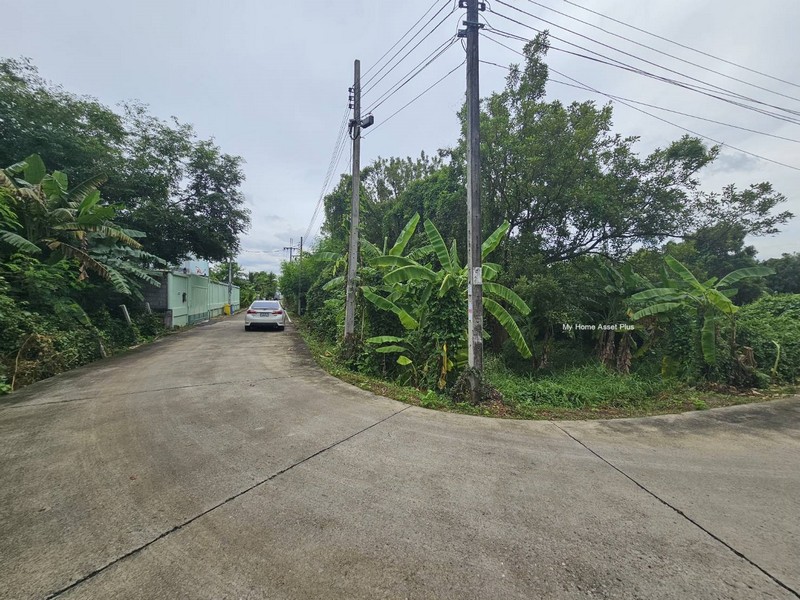 MH0011 ขายที่ดิน ขนาด 693 ตรว ใกล้หมู่บ้าน Centro สะพานมหาเจษฎาบดินทร์ ไทรม้าซอย 19 