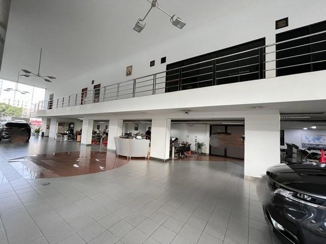 C4114 ให้เช่าโชว์รูม อาคารสำนักงาน เนื้อที่ 2 ไร่ 2 งาน ริมถนนวิภาวดีรังสิต เหมาะทำโชว์รูม ศูนย์บริการ หรือธุรกิจอื่นหลากหลาย ** มีค่าเซ้ง