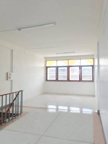 C4080 ให้เช่าอาคารพาณิชย์ 4 ชั้น 2 คูหา ตึกรีโนเวทใหม่ แบ่งเช่าได้ ติดรถไฟฟ้าBTSแบริ่ง ติดถนนสุขุมวิท ฝั่งขาออก