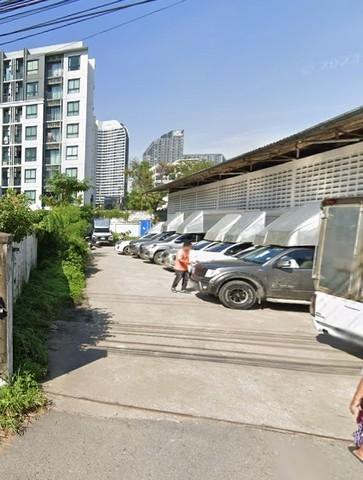 HR2842ให้เช่าโกดังพื้นที่ใช้สอย 300 ตารางเมตร ซอยลาซาล 11 ใกล้แยกบางนา สถานีรถไฟฟ้าแบริ่ง  ใกล้สถานีรถไฟฟ้าแบริ่งสนใจติดต่อคุณสามารถ 0918070863 ID line : samart863: แอดไลน์ แคปหน้าจอสอบถามได้เลยครับโกดัง ที่ดิน 241 ตารางวา พื้นที่ใช้สอย 300 ตารางเมตร ซอย ลาซาล 11ทำเลดี อยู่ซอยลาซาล เดินทางสะดวกเข้าออกได้ทั้งถนนสุขุมวิทและถนนศรีนครินทร์ ใกล้แยกบางนาขึ้นลงทางด่วนได้สะดวกสบาย สถานีร�