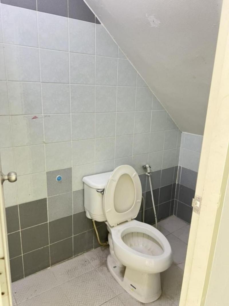 ให้เช่าอาคารพาณิชย์ 4 .5 ชั้นพร้อมดาดฟ้า ใกล้สถานีรถไฟฟ้า BTS แบริ่