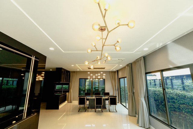 ขายบ้านหรู 2 ชั้น 82.2 ตรว. โครงการเศรษฐสิริ กรุงเทพกรีฑา 2 แปลงติดสวน ตกแต่งบิ้วอินพร้อมอยู่