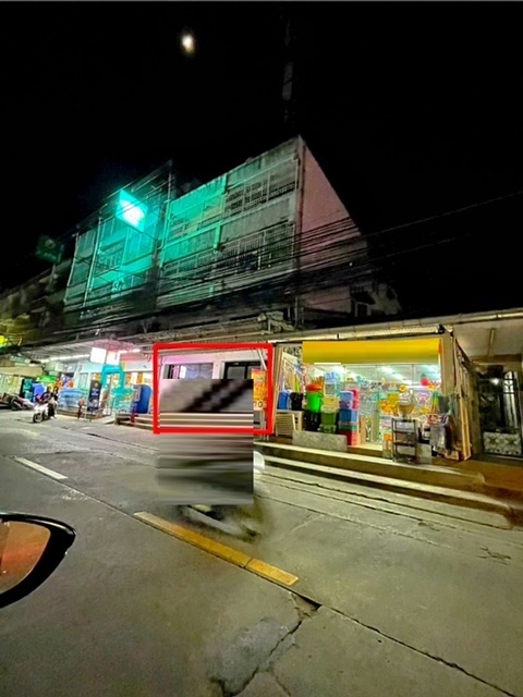 ซีคอนสแควร์ วชิรธรรม ศรีนครินทร์สุขุมวิท 101/1 ให้เช่าตึกแถว2คูหา เฉพาะชั้น1 52ตรว. 204ตรม. 39,998B-M 2จอดรถSukumvit 101/1  Seacon Square Srinakarin 2 Units for rent here 1st floor 52sq.wa. 204sq.m. 39,999B-M 2parking. Wachirathamสุขุมวิท 101/1ซอยวชิรธรรม49-57 แขวงบางจาก เขตพระโขนง กรุงเทพมหานคร 10260ทำเลทองย่านชุมชน สามารถค้าขายได้ทั้งกลางวัน และ กลางคืน2 ห้องนอน1 ห้องน้ำ2 จอดรถสถานที่ใกล้เคียงโรงเรียนอยู่เป็นสุขอนุสรณ์ ( 1 กม.)โรงเรียนกรุงเทพคริสตศาสนศาส