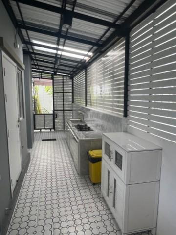 ขายบ้านเดี่ยว  ถนนลาดกระบัง เดอะ แพลนท์ อ่อนนุช-มอเตอร์เวย์ ที่ดิน 50ตรว.พื้นที่170ตรม.3 ห้องนอน 3 ห้องน้ำ The Plant Onnut-Motorway