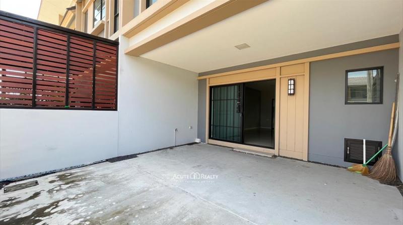 ขายบ้านทาวเฮ้าส์ 2 ชั้น หมู่บ้านสิริเพลส รังสิตคลอง 2