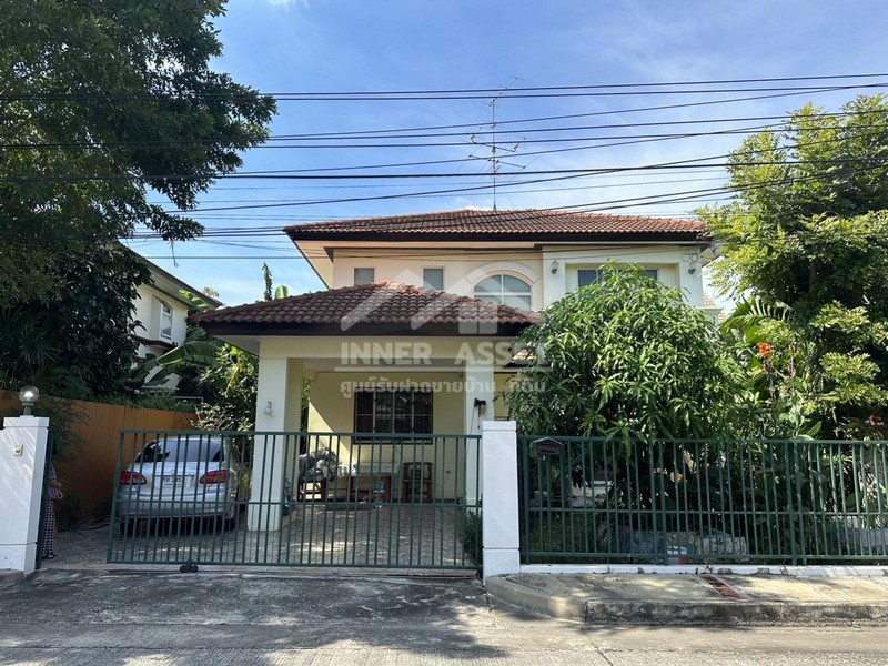 บ้านเดี่ยวใกล้รถไฟฟ้าสายสีม่วง#ส่วนกลางดี สวนสาธารณะ ขนาดใหญ่ #ชัยพฤกษ์ บางบัวทองใกล้สถา​นีรถไฟฟ้า​แยกบางพลูบ้านเดี่ยว​ 2 ชั้น​ พื้นที่​ 74.6  ตารางวาขนาด​ 4 ห้องนอน​  3 ห้องน้ำ​ 2​ ที่จอดรถ​ฟรีแอร์​ 2  เครื่อง​  สิ่งแวดล้อม​ดีเลิศพื้นที่สีเขียวรอบตัวโครงการ​ค่าส่วนกลาง​15 บาท/ ตรว.ราคาเพียง​ 4,900,000 บาทสิ่งอำนวยความสะดวก- หมู่บ้านมีนิติบุคคลดูแลอย่างดี - ระบบรักษาค