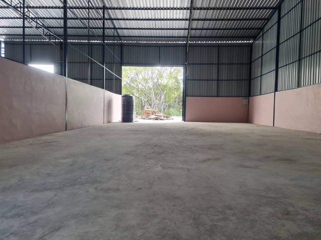 โกดังให้เช่า ถนนบางกรวย-กรุงนนท์ ตำบล มหาสวัสดิ์ อำเภอบางกรวย  นนทบุรี