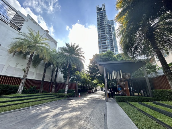 For rent :ให้เช่า The Signature by urbano ห้องสวย เฟอร์คุณภาพดีทุกชิ้น ติดBTS สะพานควาย 0 เมตร !!