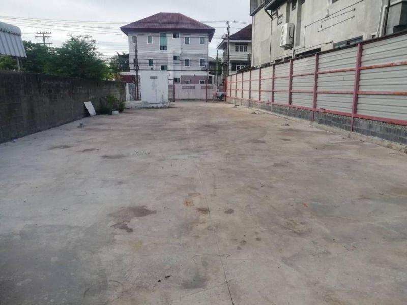 ให้เช่าที่ดิน เนื้อที่ 100 ตรว. ถนนเฉลิมพระเกียรติ ร.9 ซอย 30