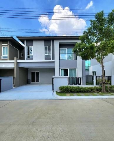 ขายบ้านแฝด2ชั้น 35ตร.ว.หมู่บ้านแกรนด์พลีโน่เมกาบางนาวิวสวนเฟอร์ครบพร้อมอยู่ ราคาขาย 9,800,000 บาทราคาเช่า 50,000 บาท / เดือน ( ประกัน 2 เดือน ล่วงหน้า 1 เดือน )ที่ตั้ง ถนนบางนา-ตราด ตำบลบางแก้ว อำเภอบางพลี สมุทรปราการ 10540ติดต่อ : คุณภัสพงณ์ 063-409-8164Line : deedaa23เนื้อที่ 35 ตารางวา พื้นที่ใช้สอย 145 ตารางเมตร จำนวน 2 ชั้น 3 ห้องนอน 3 ห้องน้ำ จอดรถ 2 คันตำแหน่งดี ติดถนนเมน วิวหน้าสวน บ้านสวยตกแต่ง�