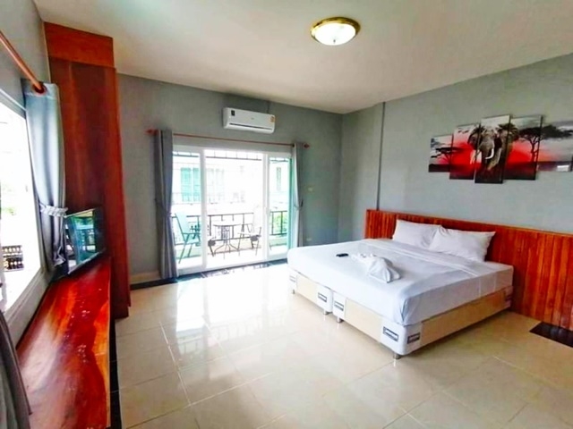 ห้างเดอะชิลล์ บ้านพูลวิลล่า ให้เช่าในพัทยา เฟอร์ครบ พร้อมอยู่ 4นอน 3น้ำ 2จอดรถ 4แอร์