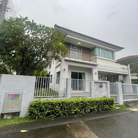 ????ให้เช่า???? บ้านเดี่ยว atoll lanta resort lifeแปลงหลังมุม ขนาดที่ดิน 53.5 ตารางวา พื้นที่ใช้สอย 140 ตารางเมตร 3นอน2น้ำ 2ที่จอดรถ เครื่องใช้ไฟฟ้า อุปกรณ์อำนวยความสะดวกครบ โต๊ะ ตู้เสื้อผ้าขนาดใหญ่ เตียงขนาดใหญ่ เครื่องซักผ้า ตู้เย็น2ประตู เตาอบไมโครเวฟ เครื่องทำน้ำอุ่น เครื่องปรับอากาศ☎️091-742-1874 คุณยี่บ้านสไตล์รีสอร์ท ที่เน้นธรรมชาติความร่มรื่นทั้งตัวบ้านและการจัดสวนสวยคลับเฮ