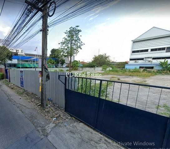 ขายที่ดินแปลงสวยติดถนนในซอย1ไร่ 34 ตร.วา ห่างถนนพัฒนาการเพียง 350 เมตร ที่ดินติดโรงเรียนนานาชาติคริสเตียนกรุงเทพ เดินทางสะดวก ออกได้หลายทาง