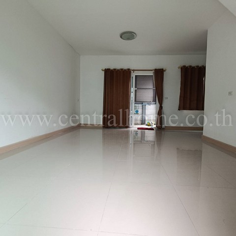 R1 ทาวน์เฮ้าส์ คาซ่า ซิตี้ ดอนเมือง - เทิดราชัน ใกล้ รถไฟฟ้าสายสีแดง สถานีดอนเมือง