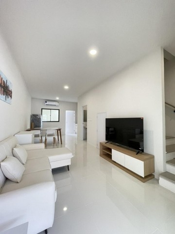 [A793]ให้เช่า 26k ทาวน์โฮมใหม่ อัลติจูด คราฟ บางนา หน้าบ้านไม่ชนบ้านอื่น เป็นสวนหย่อมหน้าบ้าน  ได้ความเป็นส่วนตัว และหลังบ้านโปร่งโล่ง