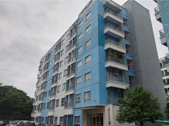   รายละเอียดเพิ่มเติม Code ID : PSC00628  ราคาขาย 955,800  บาท   - พื้นที่ใช้สอย :   27.93 ตร.ม.- จำนวนห้อง :   1 ห้องนอน 1 ห้องน้ำ พิกัดทรัพย์ :  https://maps.app.goo.gl/DNFXsp5cZK3fPgQHA    สถานที่ใกล้เคียง- ใกล้  มหาวิทยาลัยสุโขทัยธรรมาธิราช- ใกล้  เซ็นทรัล แจ้งวัฒนะ- ใกล้  โรงพยาบาลชลประทาน- ใกล้   บิ๊กซี เอ็กซ์ตร้า แจ้งวัฒนะ 2 (ปากเกร็ด)สอบถามเพิ่มเติม/นัดชมโทร. 097-419-5982(พลอย)โทร. 096-932-4624(ออมสิน)Line : @panaya (มี@ด้านหน้า)ปรึกษาสินเชื่อฟรี One