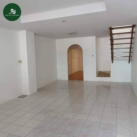 วโรชา 4 ตำบลบางเสาธง อำเภอบางเสาธง จังหวัดสมุทรปราการ