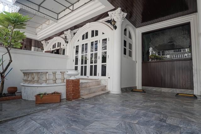 POR3555 ให้เช่าทาวน์โฮม เอกมัยวิลล่า Ekkamai Villas ใกล้ทองหล่อ BTS เอกมัย เอกมัยวิลล่า ระหว่างซอยเอกมัย 26 กับ 28 สุขุมวิท 63 