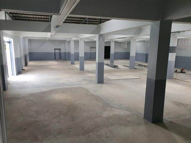 ให้เช่าโรงงาน 700 ตร.ม. 300 ตร.ว.ย่าน ถนนเอกชัย-พระราม 2 ตำบลนาดี สมุทรสาคร