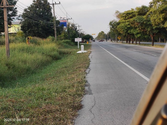 ขายที่ดินเปล่าถมแล้ว ติดถนนใหญ่ 4 เลน เนื้อที่ 5 ไร่ บางกระทุ่ม พิษณุโลก