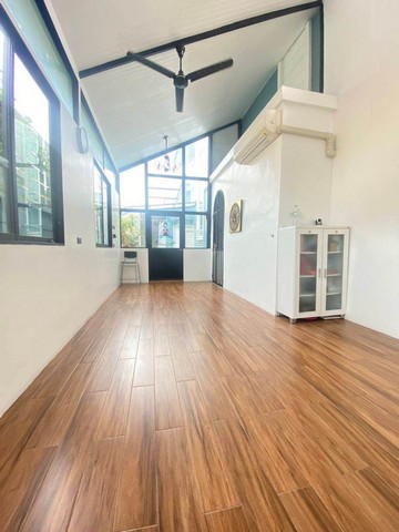 ห้เช่าบ้านเดี่ยว 4 ห้องนอน 3 ห้องน้ำ หมู่บ้านเดอะสวีทการ์เด้น ซอยพระยาสุเรนทร์ 40