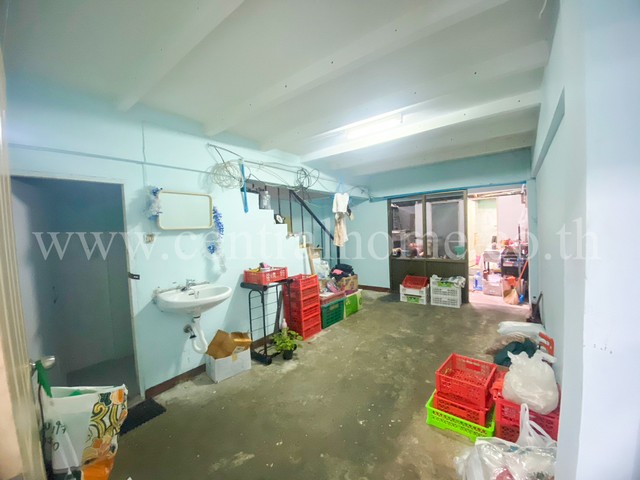 P2 อาคารพาณิชย์ รามอินทรา คันนายาว ใกล้ BTS วัดพระศรีมหาธาตุ