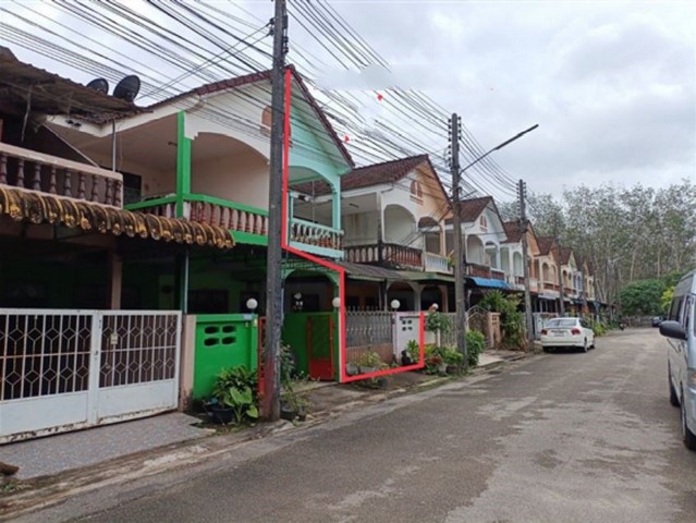 ขายทาวน์เฮ้าส์        อำเภอห้วยยอด  ตรัง (PKK03-05699)